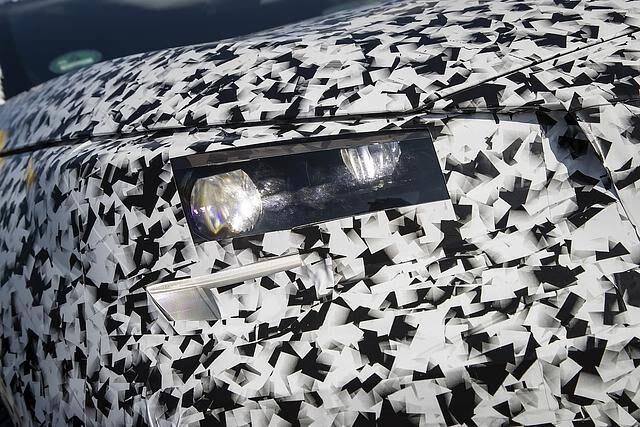 Der Opel Corsa F wird adaptives, blendfreies Voll-LED-Licht haben