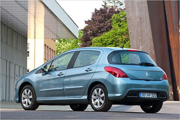Das Auto wird vom altbekannten 1,6-Liter-Diesel angetrieben, der hier 112 PS leistet