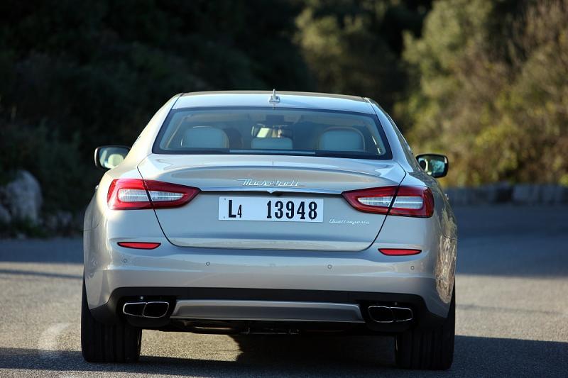 Maserati Quattroporte V8