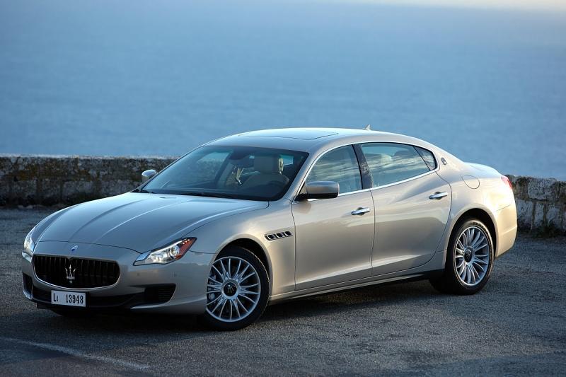 Maserati Quattroporte V8