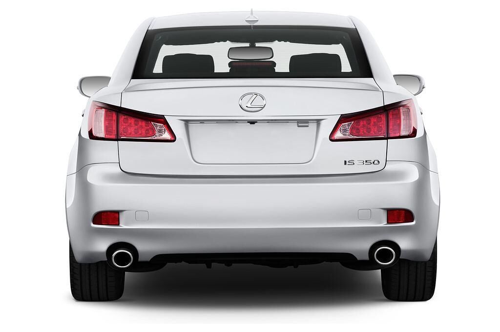 Lexus IS (Baujahr 2012) Executive Line 4 Türen Heckansicht