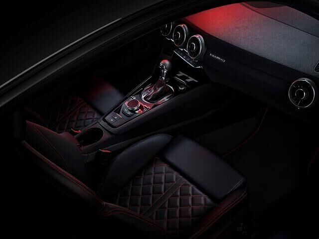 Der Audi TT Quantumgrau Edition bietet ein gehobenes Ausstattungsniveau