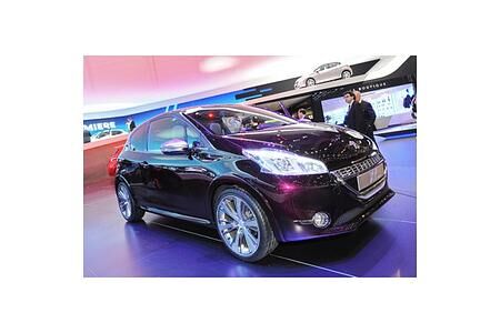 Genf 2012: Peugeot gibt sich offensiv