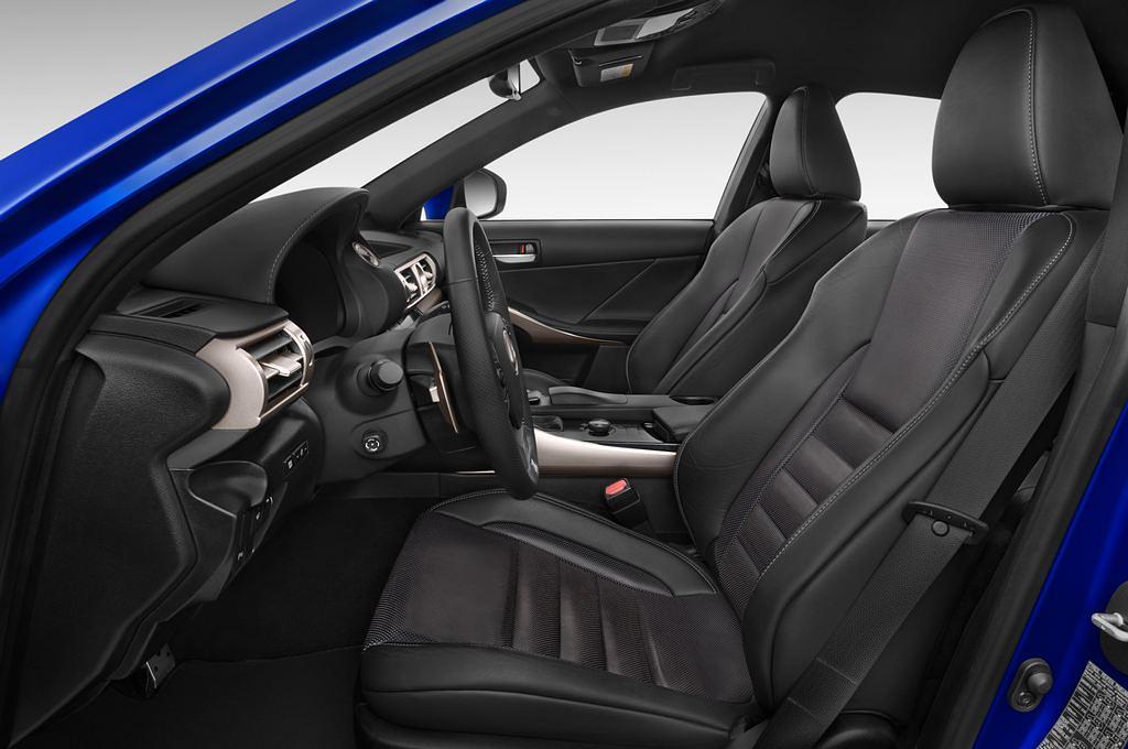 Lexus IS (Baujahr 2015) 2.5 300H F-Sport Automatik 4 Türen Vordersitze