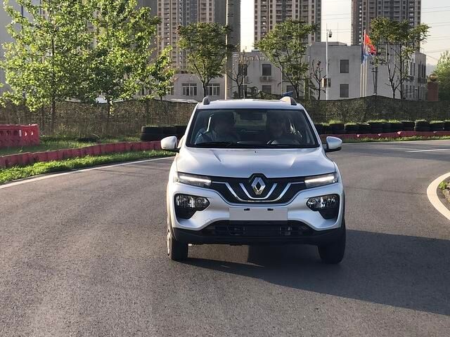 Das Design wirkt mit den SUV-Allüren trendig und pfiffig