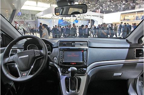 Das Cockpit des Haval H6 Sport.