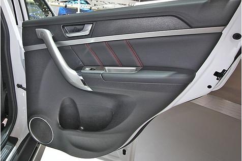 Der Haval H6 ist ein Fünftürer.