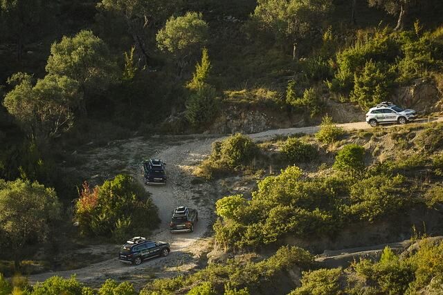Skodas Kompakt-SUV kann feinfühlig auch anspruchsvolle Steigungen und schwierige Untergründe unter die Räder nehmen