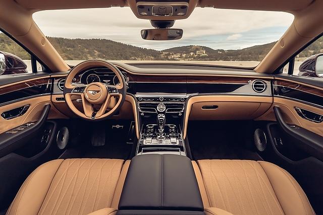 Bentley Flying Spur 6.0 W12