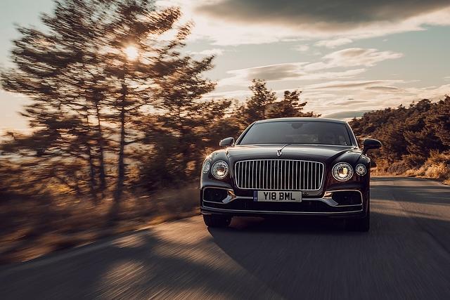 Bentley Flying Spur 6.0 W12