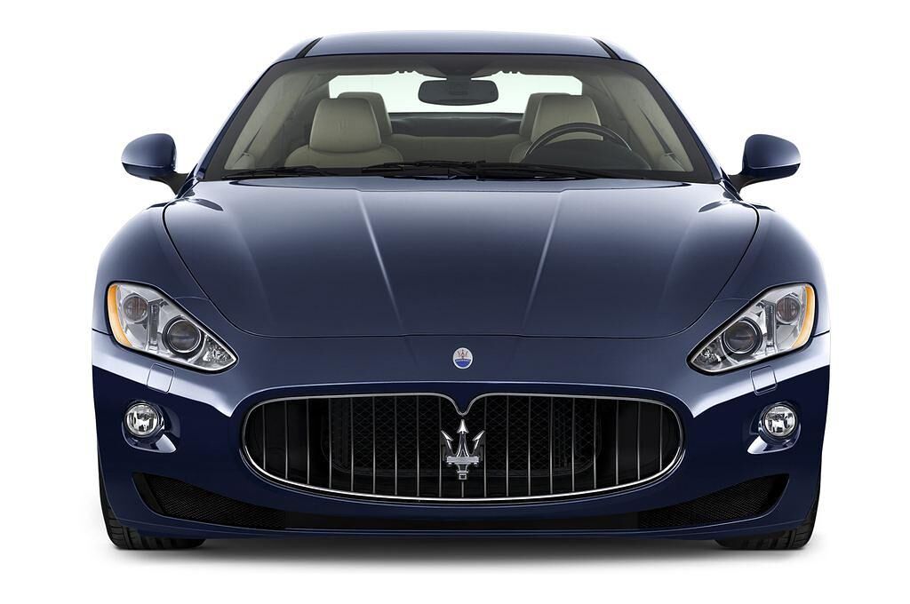 Maserati Granturismo (Baujahr 2010) S 2 Türen Frontansicht