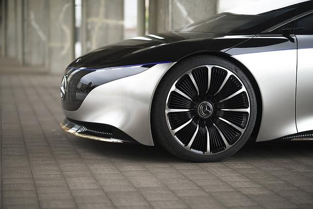 Mercedes Vision EQS