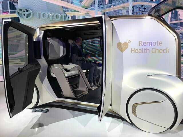 Tokyo Motor Show: Die Trends  - Vom Medizin-Mobil bis zum rollenden Wickeltisch