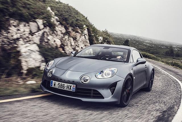 Der Alpine A110S kommt mit 292 PS