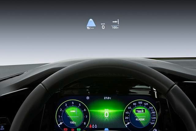 Die neue Golf-Generation bekommt ein optionales Head-up-Display