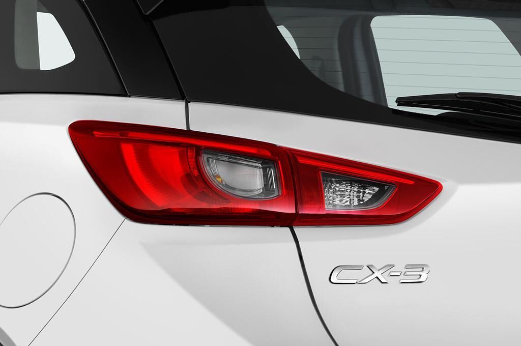 Mazda CX-3 (Baujahr 2015) Sports-Line 5 Türen Rücklicht