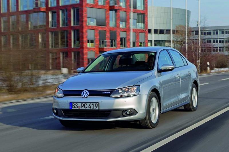 Der VW Jetta Hybrid startet in den USA für 25.000 Dollar.