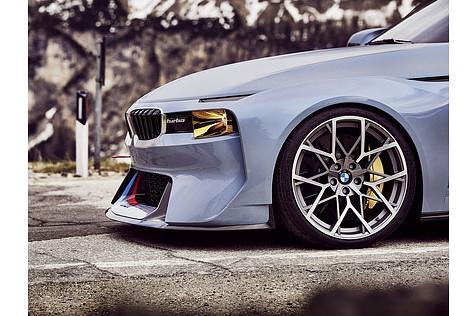 BMW 2002 Hommage