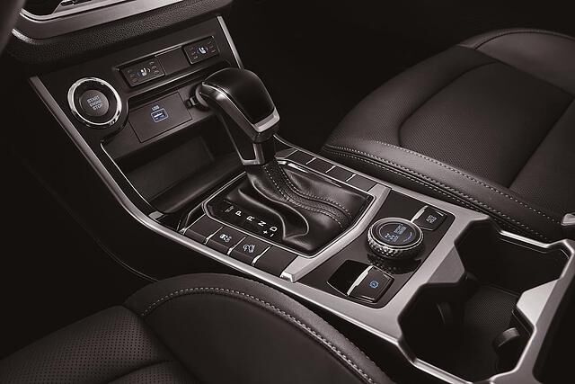 Die 6-Gang-Automatik im Ssangyong Korando arbeitet sanft und präzise