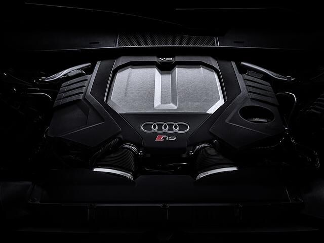 Der Audi RS 6 Avant hat 441 kW / 600 PS