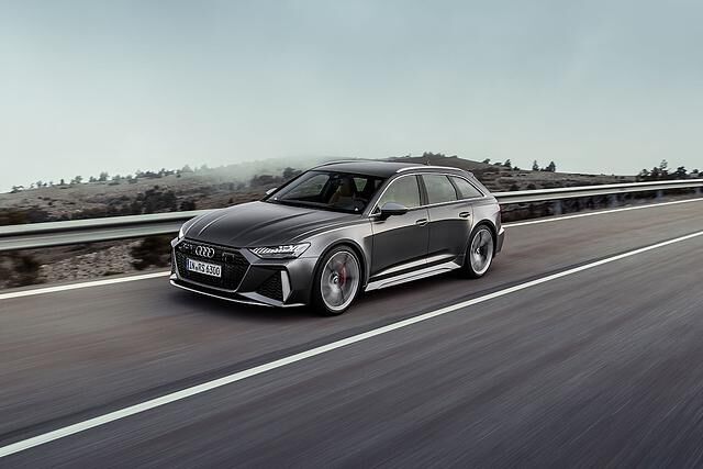 Nach 3,6 Sekunden erreicht der Audi RS 6 Avant 100 km/h