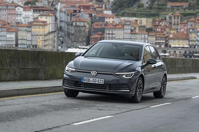 VW Golf 8