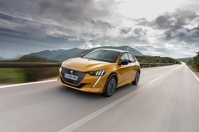 Peugeot 208 Puretech 130