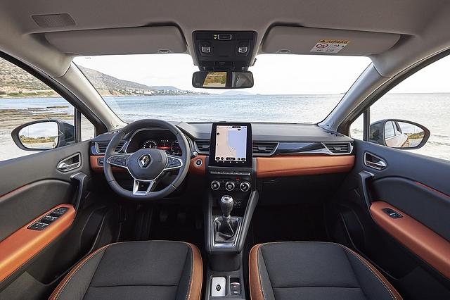 Das Navigationssystem bietet Echtzeit-Verkehrsdaten