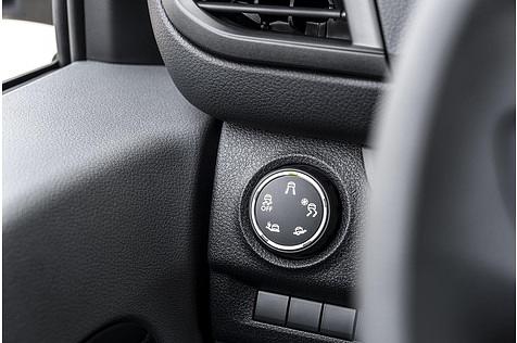Einstellungen für das Anti-Schlupfsystem im Peugeot Expert