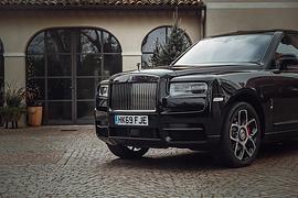 Fahrbericht: Rolls-Royce Cullinan Black Badge - Sternenhimmel