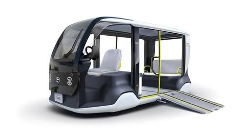 People Mover für Olympia - Toyota fährt die Spiele