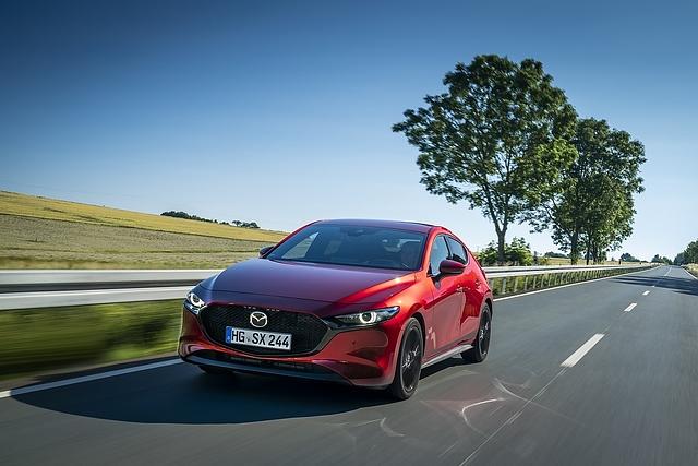 Mazda 3 Skyactiv X