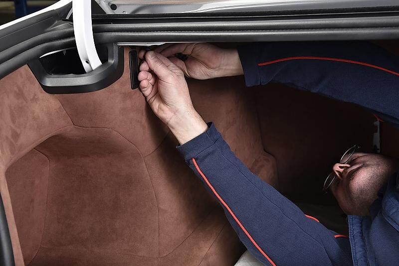 BMW 750 Li Solitaire - auch der Laderaum wurde mit Alcantara ausgeschlagen