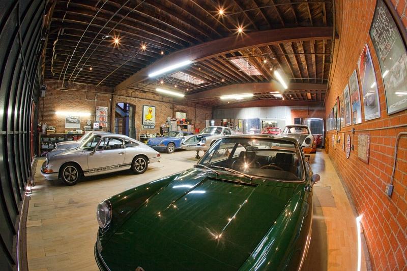 Porsche-Sammler und Urban Outlaw Magnus Walker aus Los Angeles
