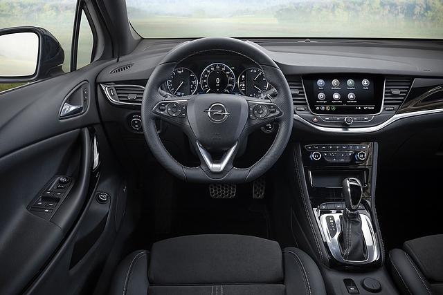 Beim Cockpit gab es ein paar Änderungen