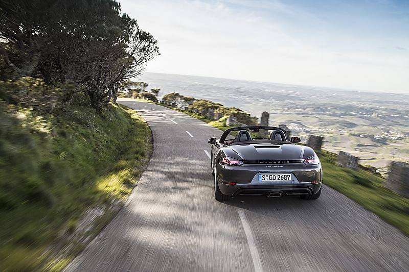 Porsche 718 Boxster S - das Design zeigt sich weitgehend unverändert