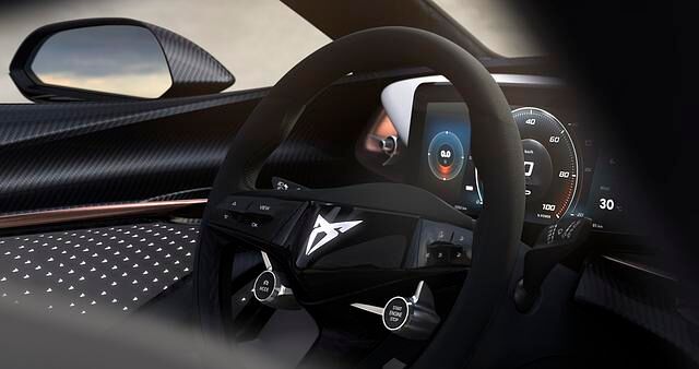 Cupra gewährt bereits einen Blick in den Innenraum der Studie