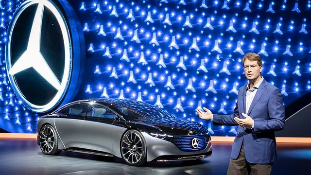 IAA: Mercedes EQS - Viel Licht und feine Linien