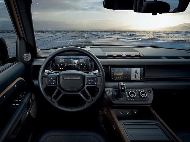 Land Rover Defender 2020