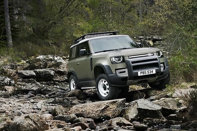 Land Rover Defender 2020