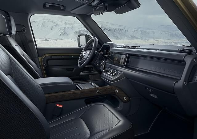 Land Rover Defender 2020