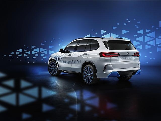 Basis für den BMW i Hydrogen Next ist ein BMW X5