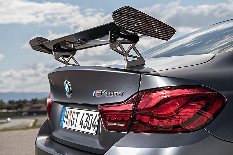 Der Heckflügel des BMW M4 GTS.
