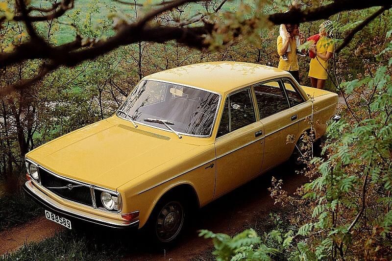 Volvo 144 (1972)