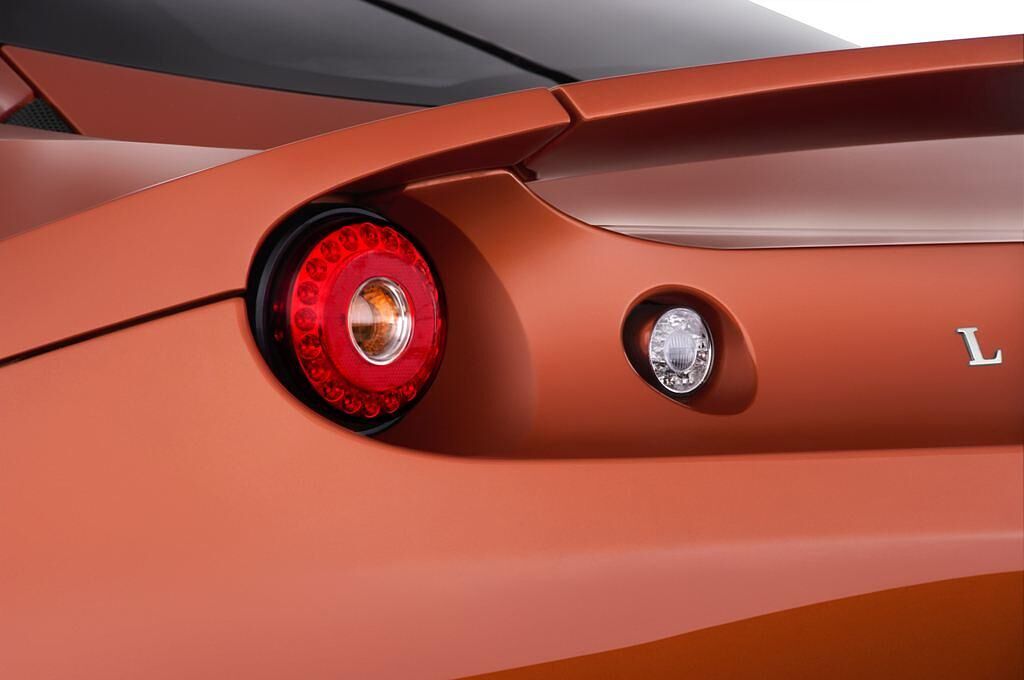 Lotus Evora (Baujahr 2011) S 2 Türen Rücklicht