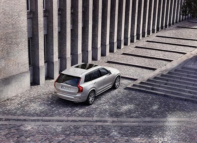 Volvo XC90 B5 AWD