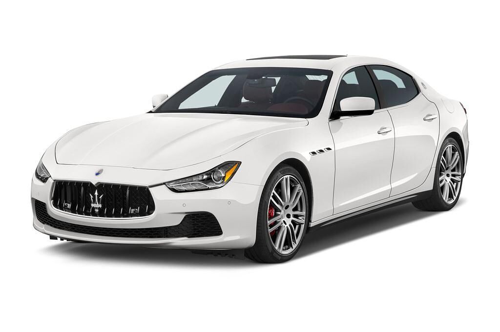 Maserati Ghibli (Baujahr 2015) S Q4 4 Türen seitlich vorne