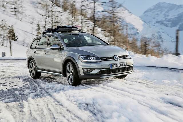 Auch den VW Golf gibt es mit Allradtechnik