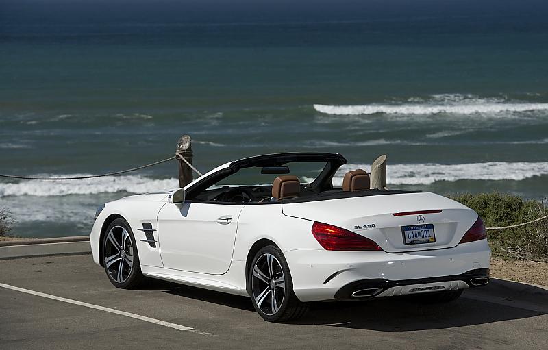 Mercedes SL 400 - am Heck nahezu unverändert