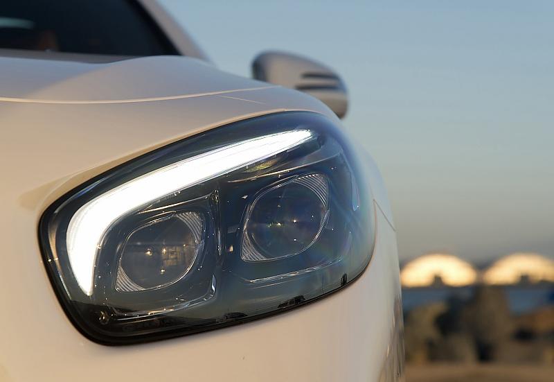 Mercedes SL 400 - LED-Scheinwerfer sind endlich serienmäßig
